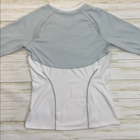 Athleta Long Sleeve Workout Top - Picture 5 of 6